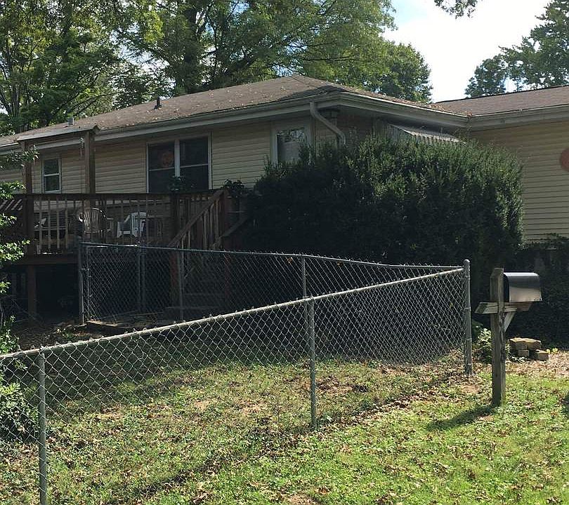 1st image of 308 N Overhill Dr