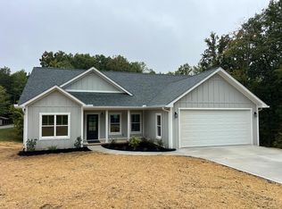 85 Laurel Dr, Jamestown, TN 38556