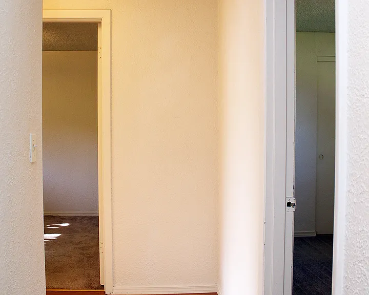 4110-4116 N Willis Blvd — Photo 12