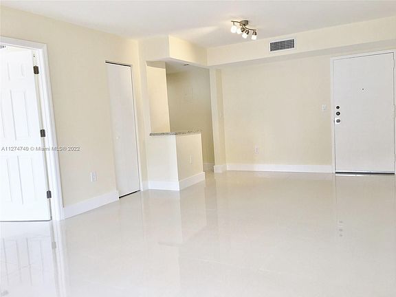 4th image of 4719 NW 7th St APT 102-11