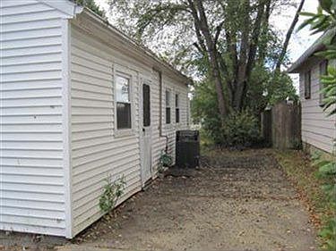 2nd image of 1164 Yukon Ave