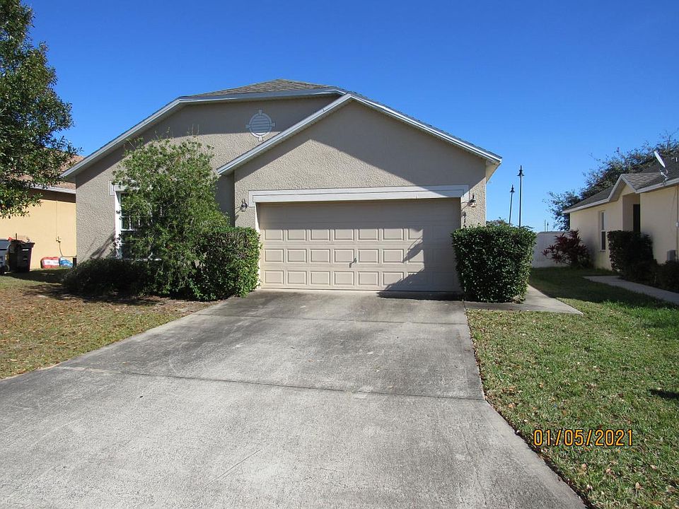 1st image of 415 Madina Cir