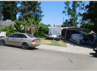 2714 W Laurel Ave, Visalia, CA 93277