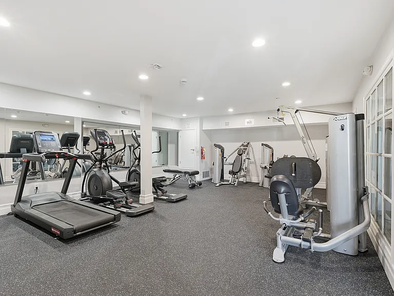 Get your cardio on with your choice of multiple machines