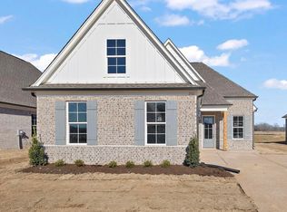 750 Coahoma Ct, Nesbit, MS 38651