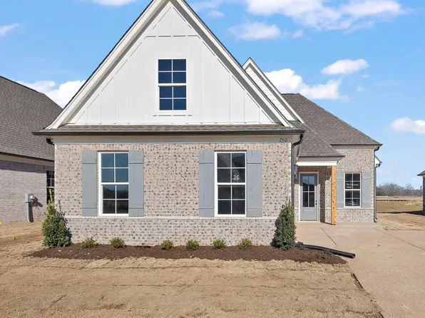 750 Coahoma Ct, Nesbit, MS 38651