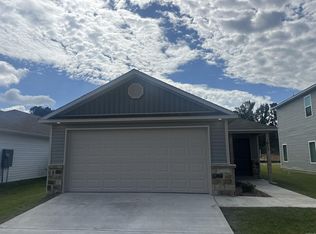 10400 Marilyn Dr, North Little Rock, AR 72113