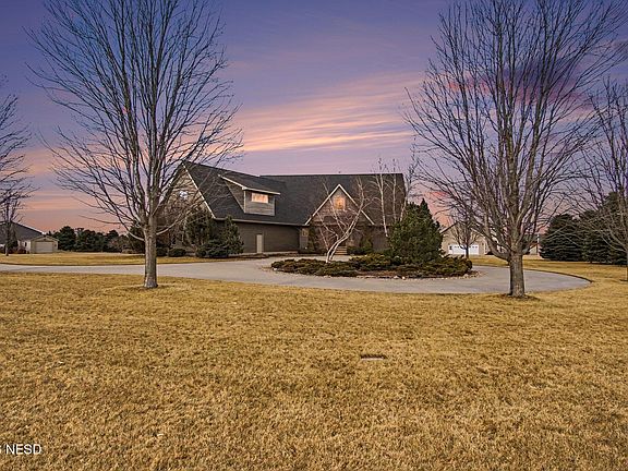 4th image of 2423 S Serenity Dr