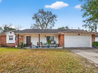 5611 W Airport Blvd, Houston, TX 77035