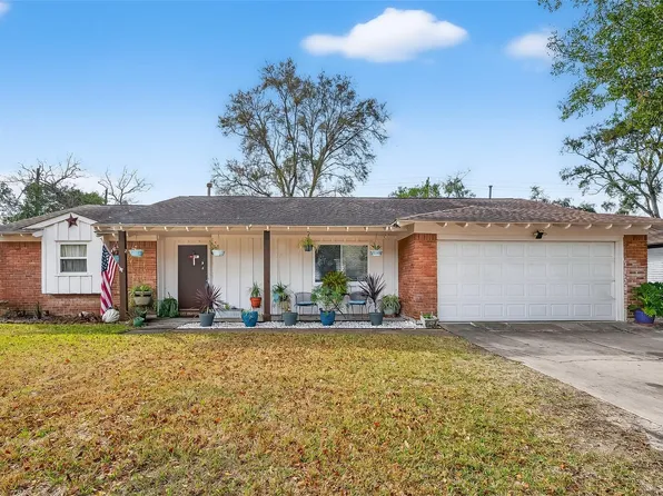 5611 W Airport Blvd, Houston, TX 77035