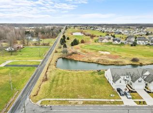 832 Robinson Dr, Lagrange, OH 44050