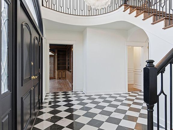 5th image of 3350 E Fox Grape Street