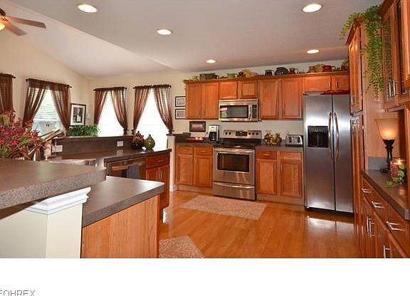 5th image of 37428 N Hayes St