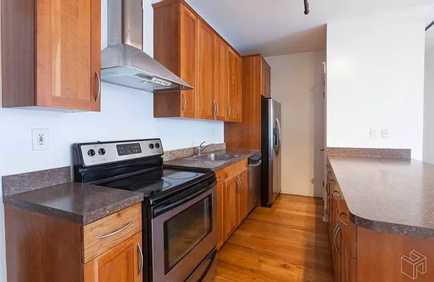 Rented by Compass | media 31