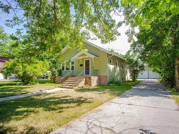 2nd image of 340 Lewis Ave