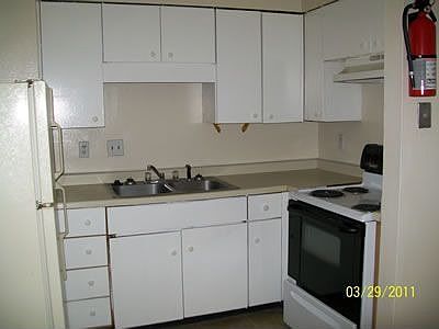 2nd image of 2713 Wyoming Blvd NE APT 37
