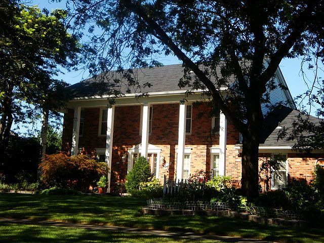 1st image of 46884 Ben Franklin Dr