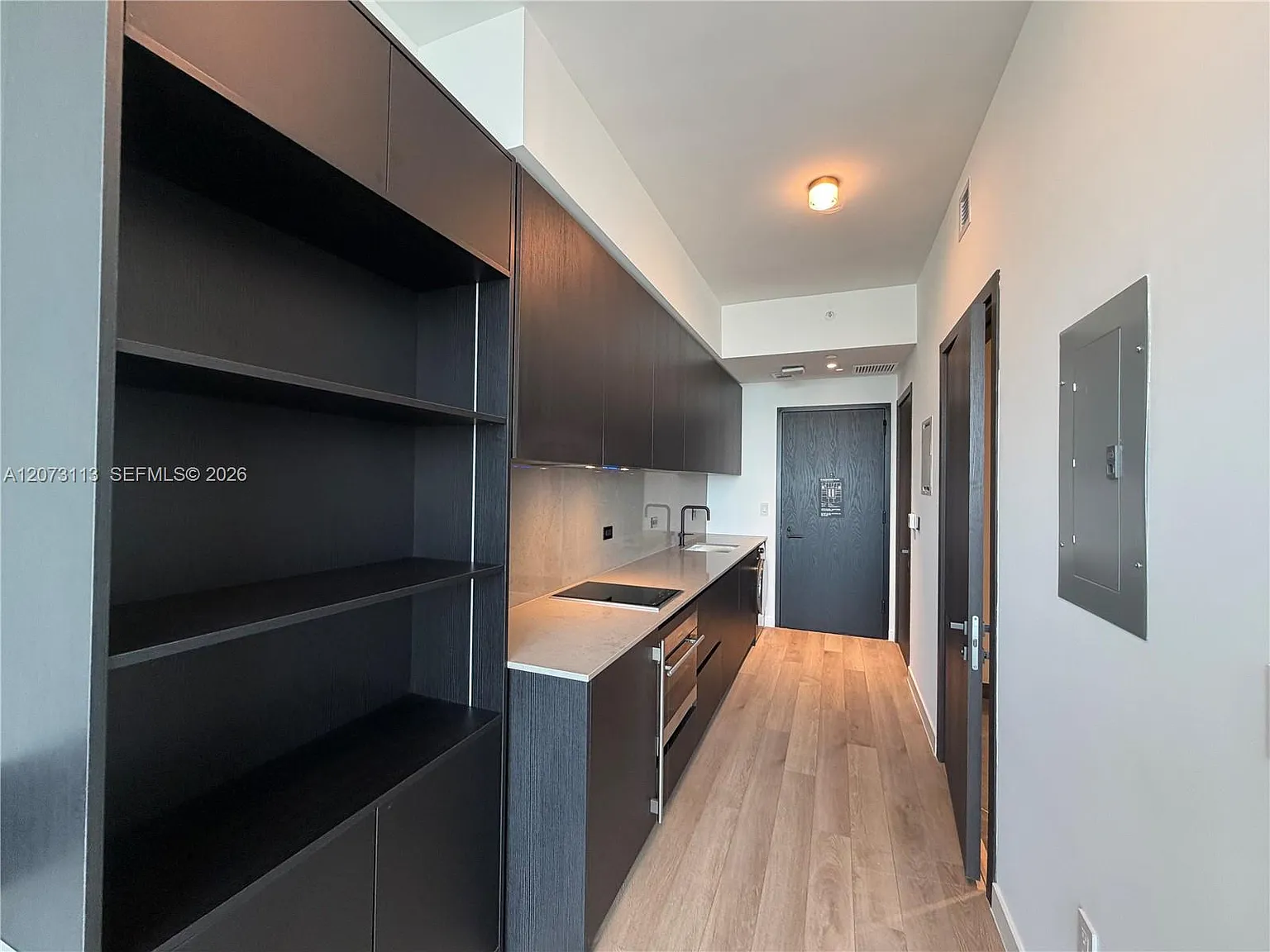 E11even Hotel & Residences — Photo 2