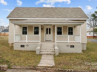 100 Lear St, Rockingham, NC 28379