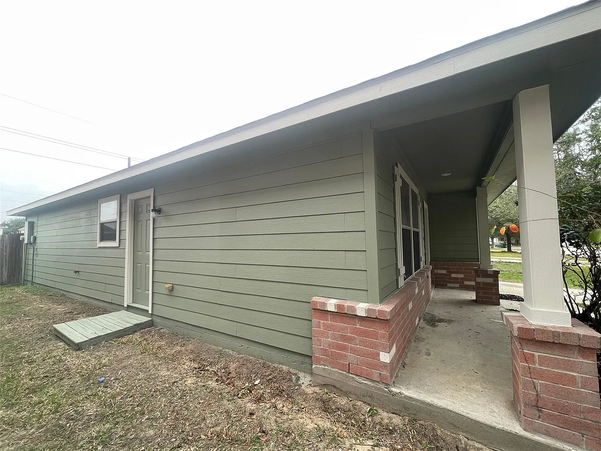 Building Photo - 21231 Grand Linden Ct