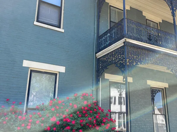 323 SE 2nd St #A, Evansville, IN 47713