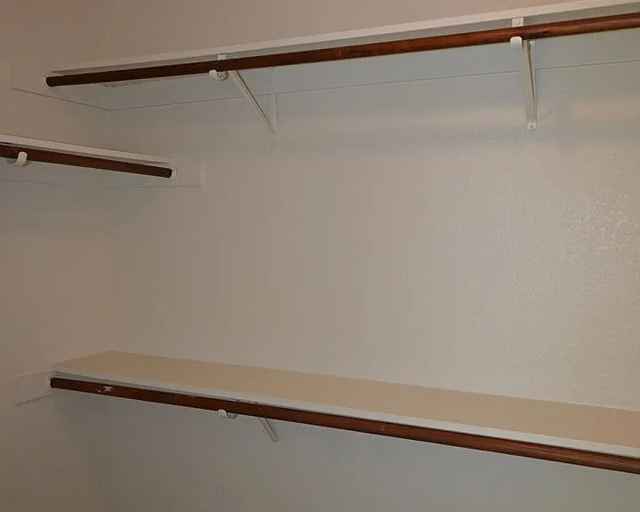 2821 Babson Dr — Photo 13