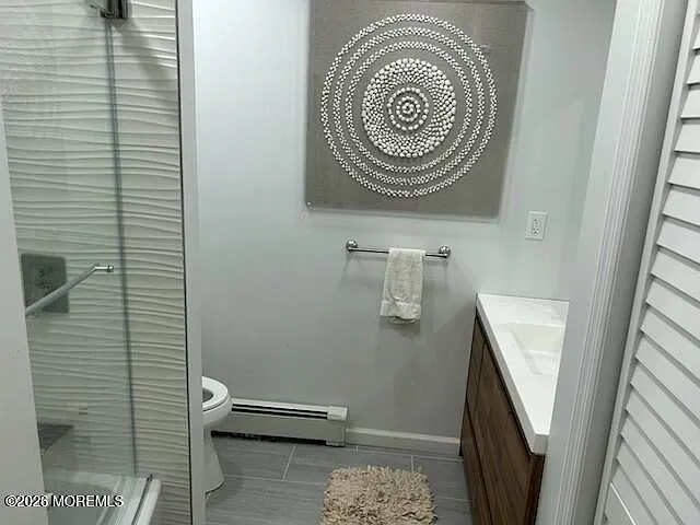 4 bed, $2,200 — Photo 4