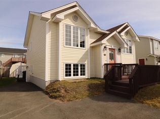 21 Palmerston Dr, Paradise, NL A1L2Y3