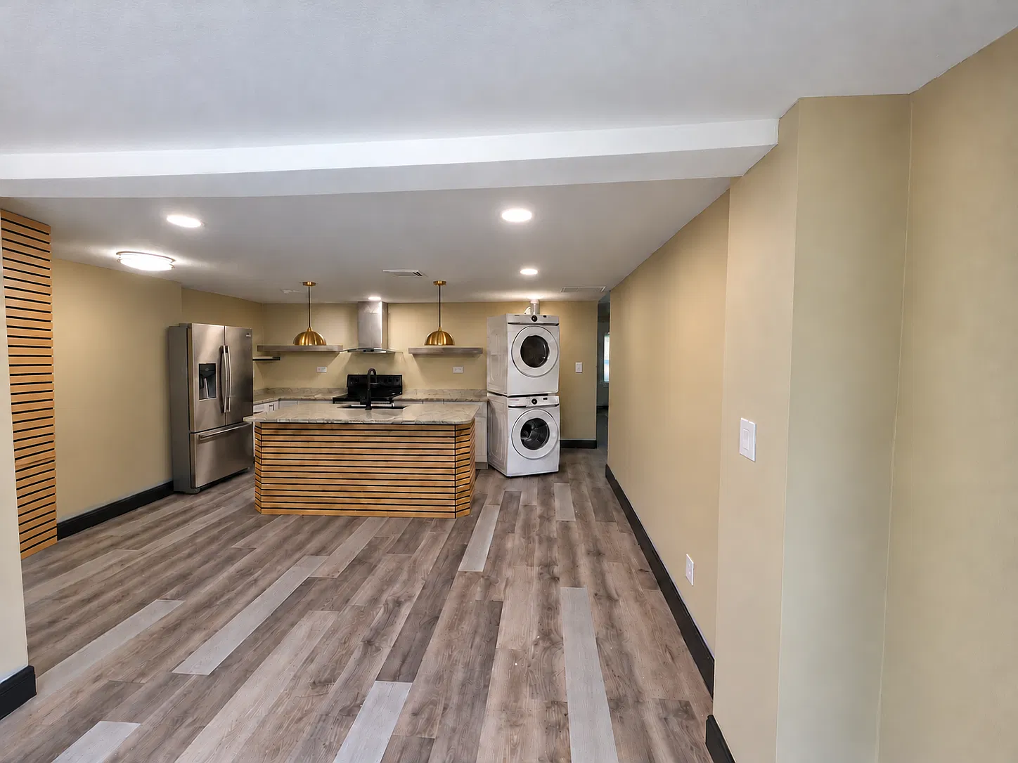 2 bed, 1100 sqft, $1,850 — Photo 3