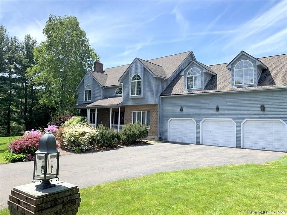 1st image of 33 Windy Hill Dr