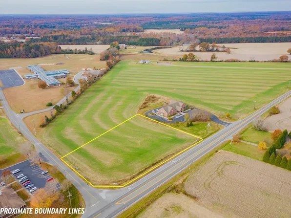 17-49B Mary Ball Rd, Kilmarnock, VA 22482