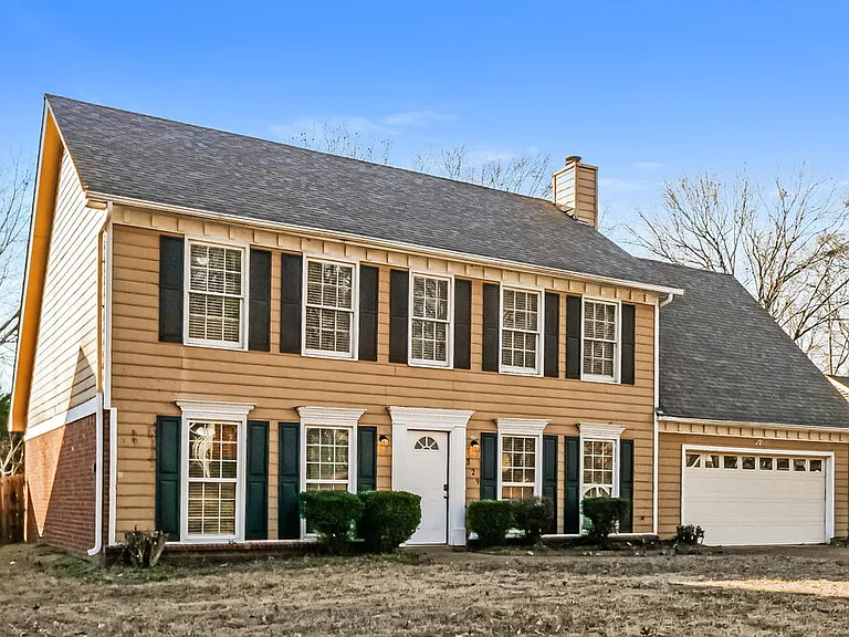 329 Locust Grove Dr — Photo 5