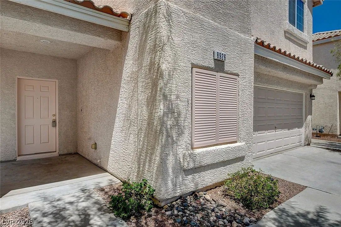 3 bed, 2.5 bath, 1796 sqft, $1,895 — Photo 4