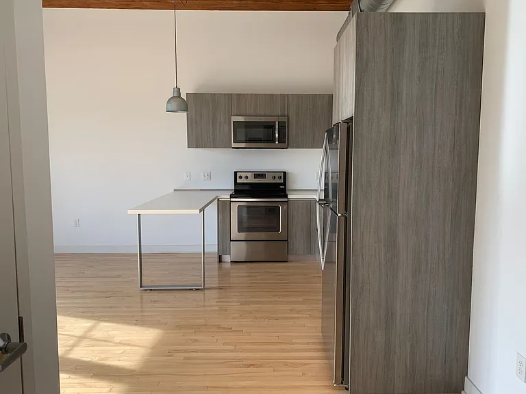 36 Cromwell St #208 — Photo 13