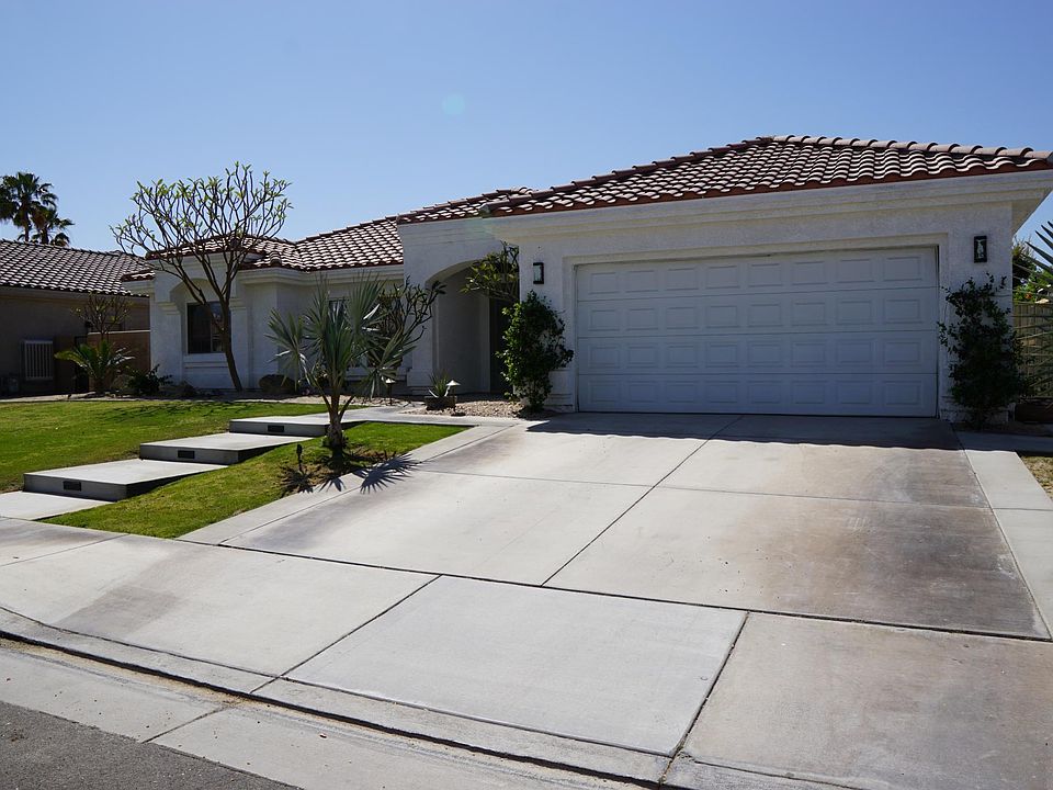 1st image of 79377 Calle Vista Verde