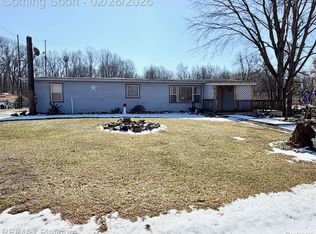 6787 Coon Hill Rd, Munith, MI 49259