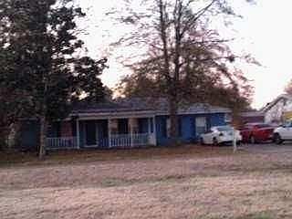 1st image of 1703 Causey Dr