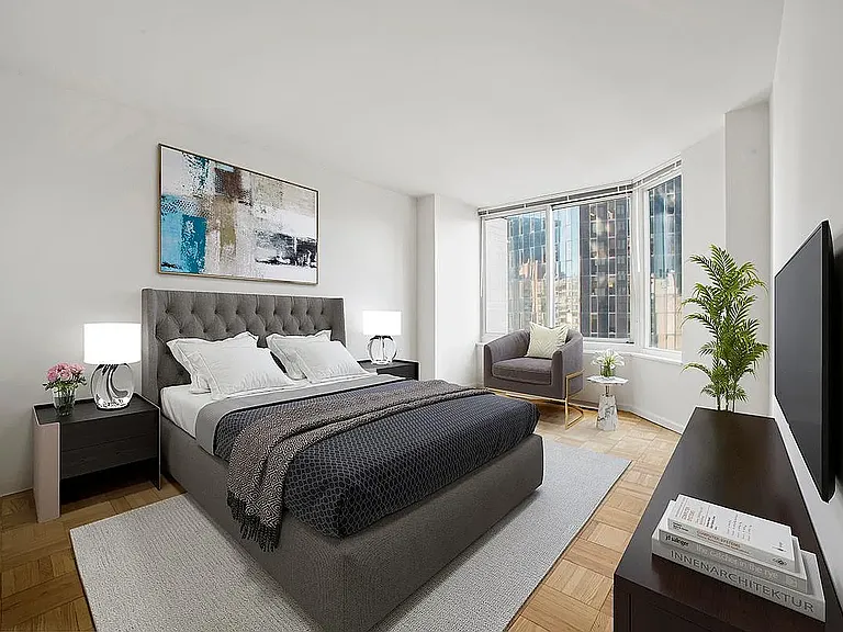 240 E 39th St #15G — Photo 1