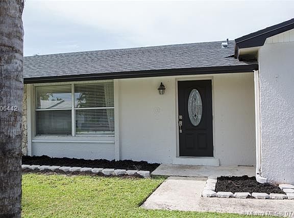 5th image of 8114 SW 205th Ter