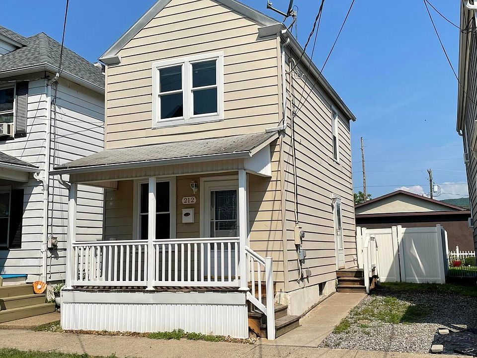 1st image of 212 Spruce St