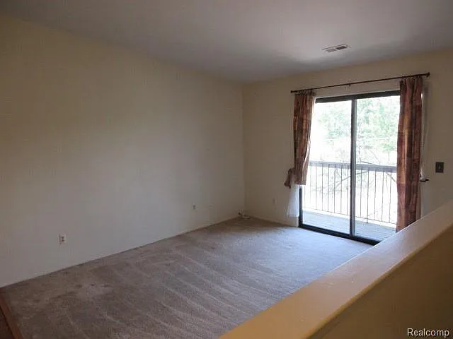 24056 Middlebelt Rd #20 — Photo 5