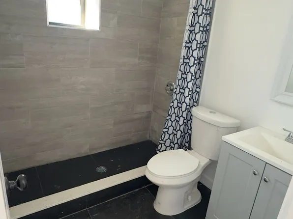 32 Radde Place image 17 of 27