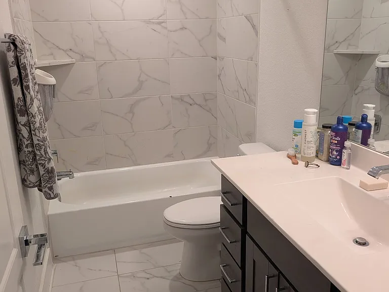 1801 S Pine St #1801A — Photo 10