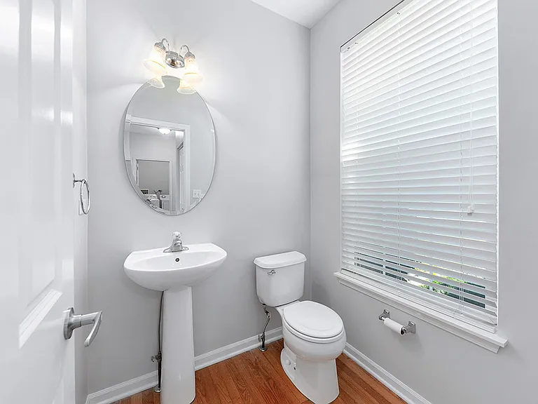 23844 McMullin Cir — Photo 20