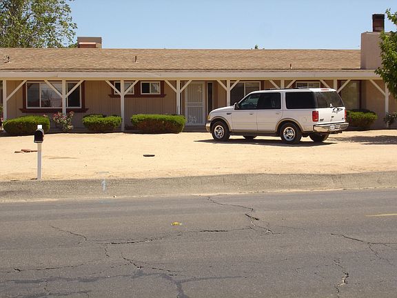 Front of House Before Landscaping. Huge Front Lot