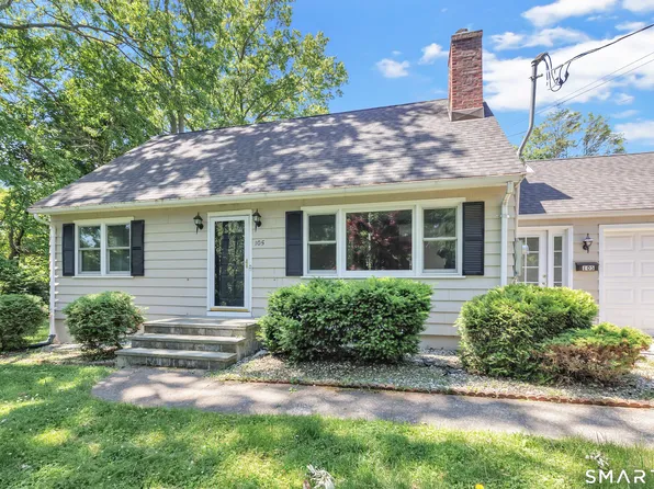 105 Castle Drive, Stratford, CT 06614