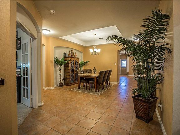 4th image of 491 Shadygrove Dr
