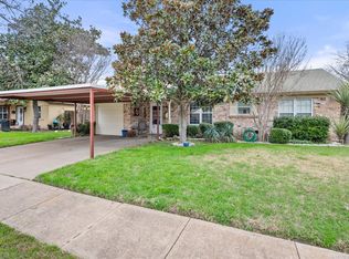 400 Langley Ave, Everman, TX 76140