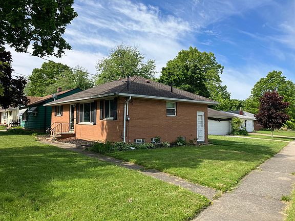 2nd image of 212 Gayle Dr