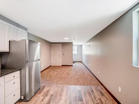 4th image of 120 Highland Ave #1